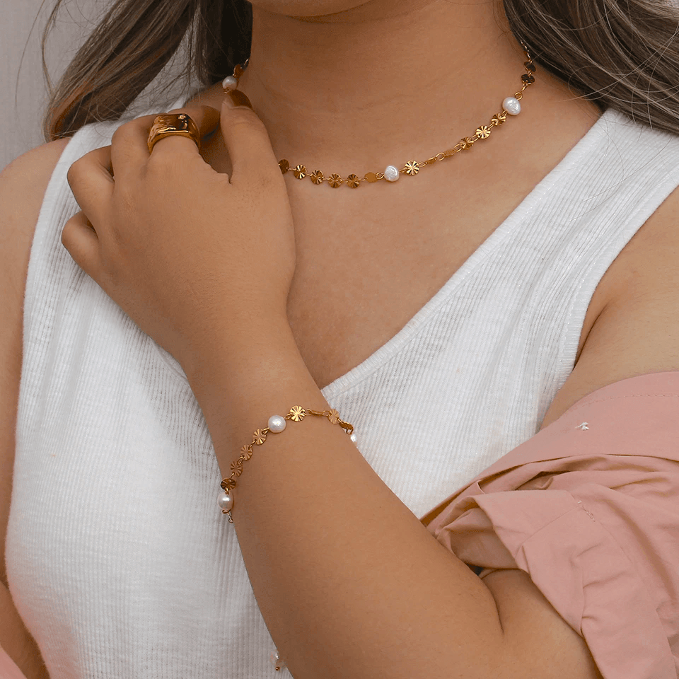 Halskette & Armband Set mit Süßwasser Perlen - Self Love Club